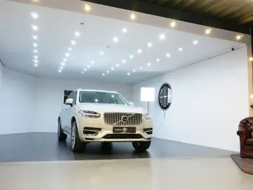XC90 Plus BrightT8 Hybrid*360*7Sitz*Carplay*AWD