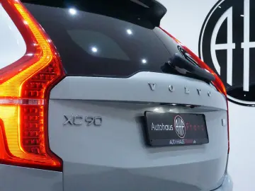 XC90 Plus BrightT8 Hybrid*360*7Sitz*Carplay*AWD