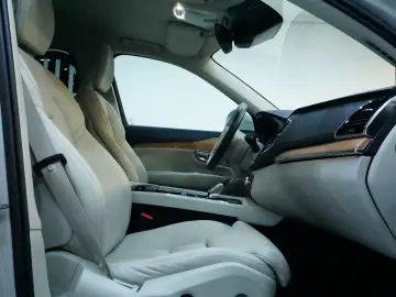 XC90 Plus BrightT8 Hybrid*360*7Sitz*Carplay*AWD