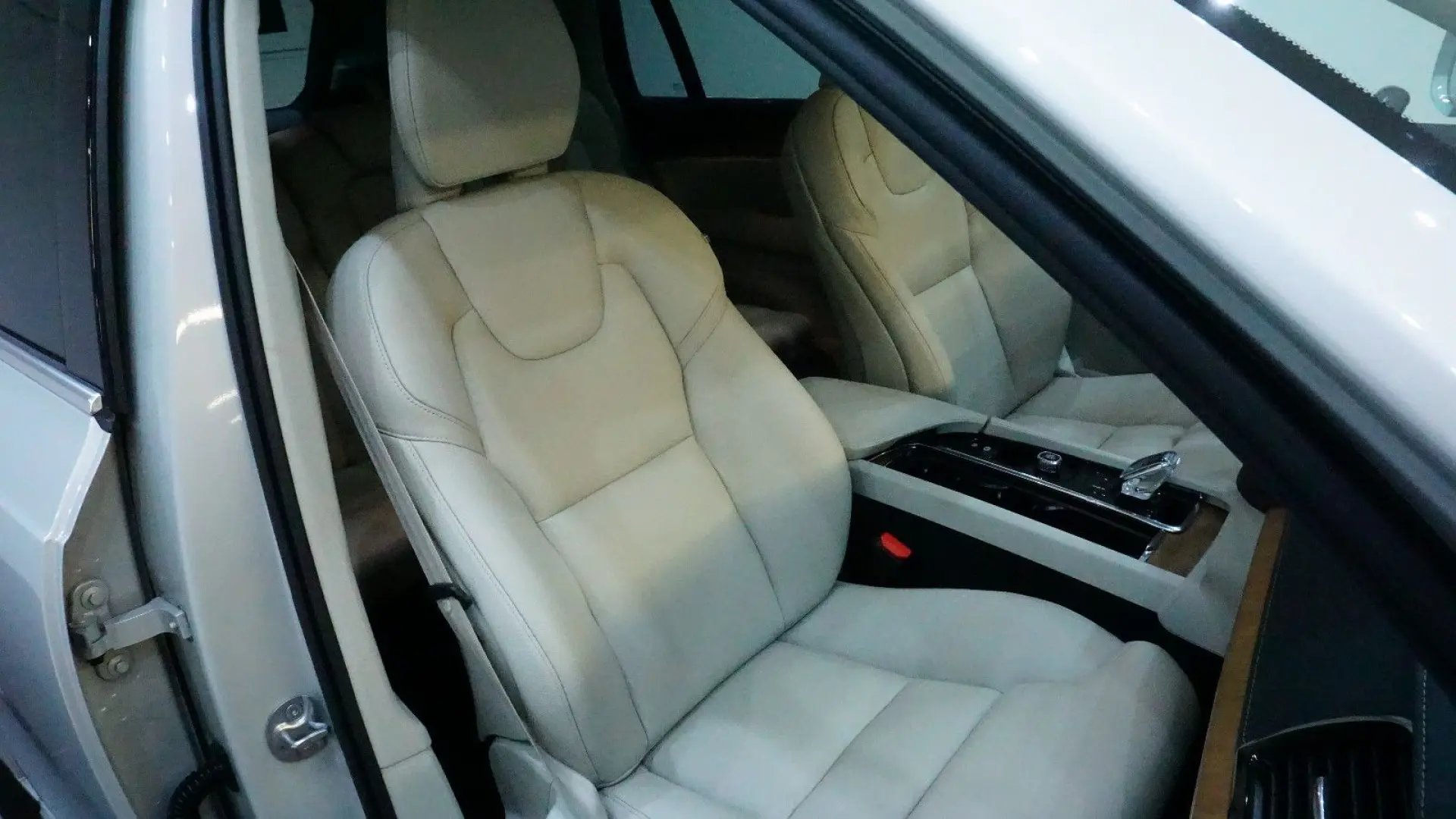 XC90 Plus BrightT8 Hybrid*360*7Sitz*Carplay*AWD