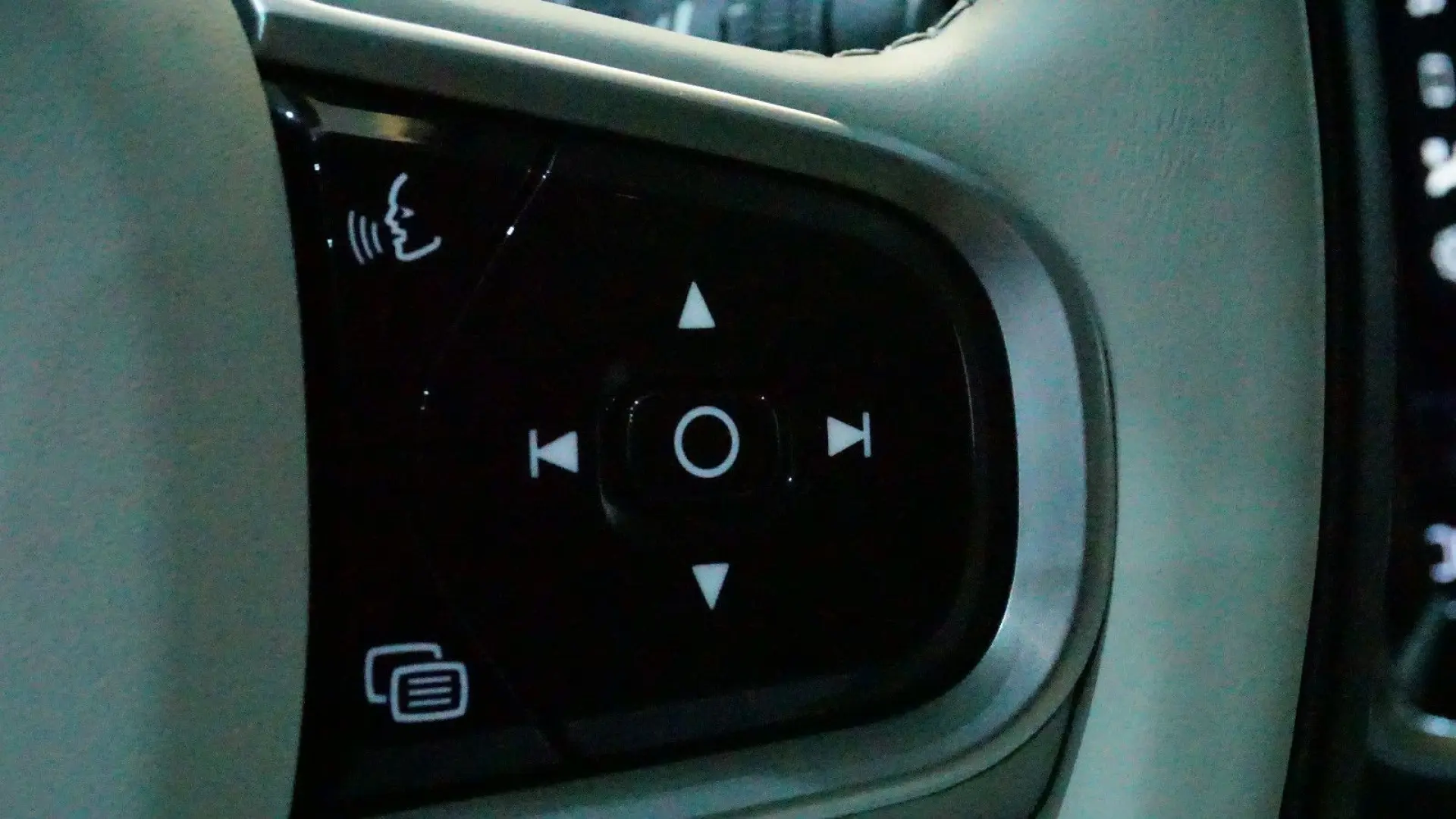 XC90 Plus BrightT8 Hybrid*360*7Sitz*Carplay*AWD