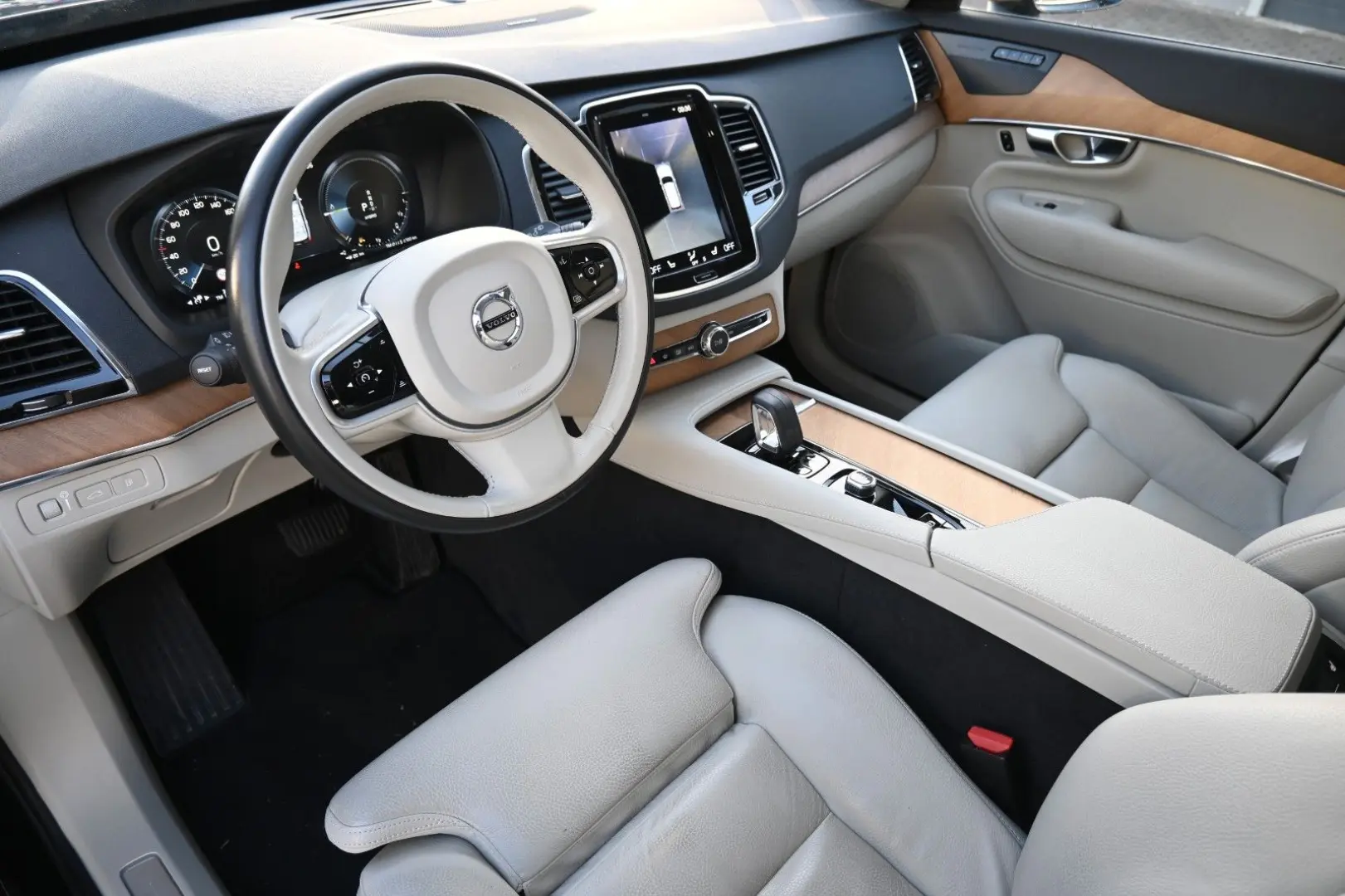 XC90 Inscription  Plug-In 360°Pano*VOLL LED*LUFT