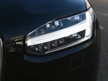 XC90 Inscription  Plug-In 360°Pano*VOLL LED*LUFT