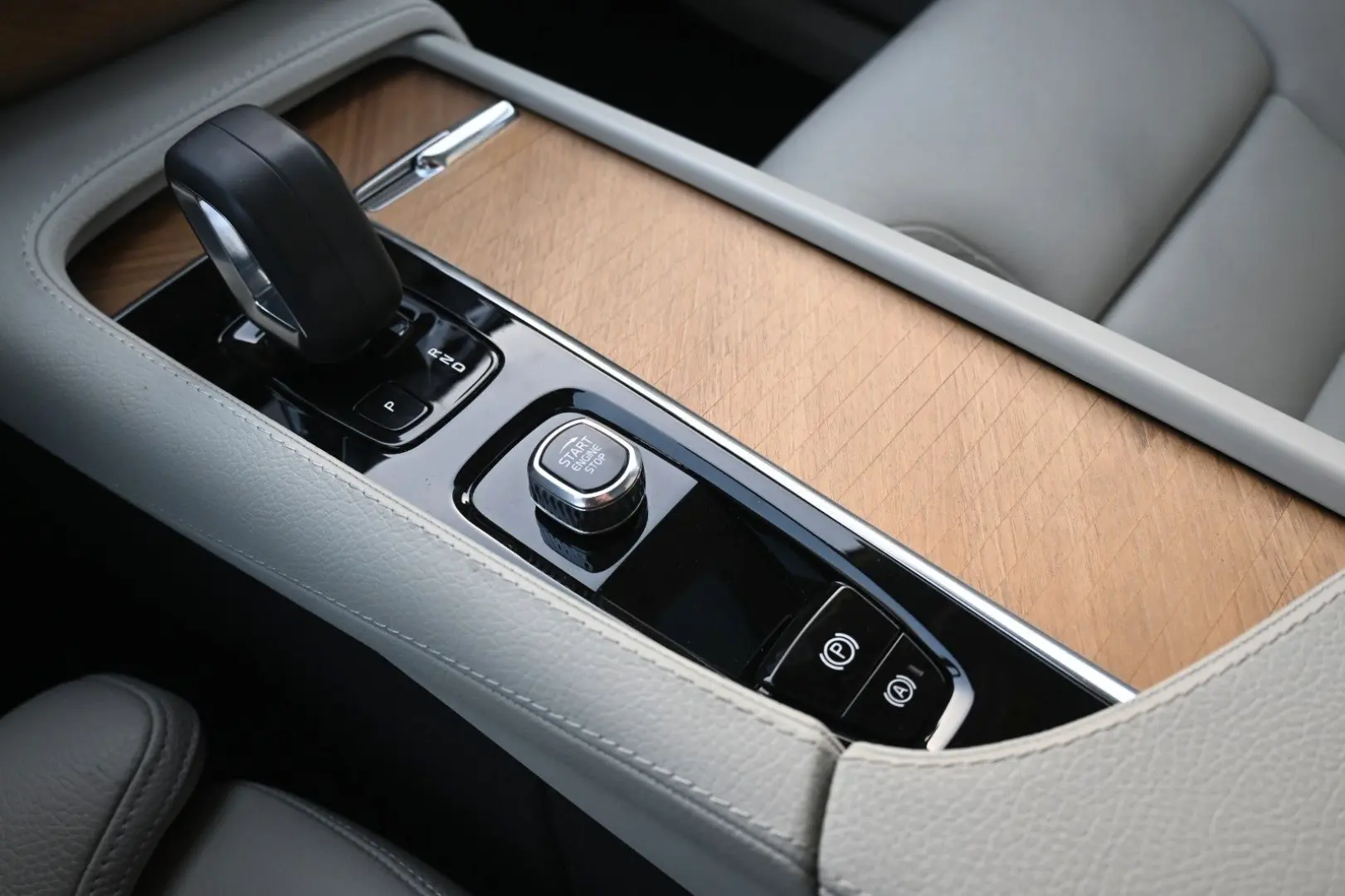XC90 Inscription  Plug-In 360°Pano*VOLL LED*LUFT