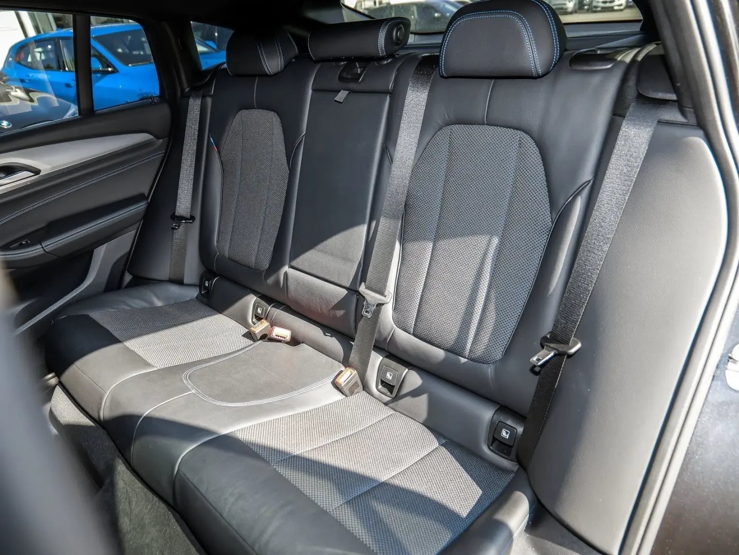 X4 xDrive20d M Sport Navi+LED+AHK+20