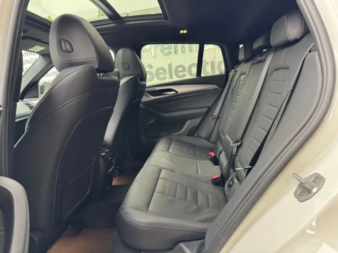 X4 xDrive 20d Sportpaket HUD AHK El. Panodach  L