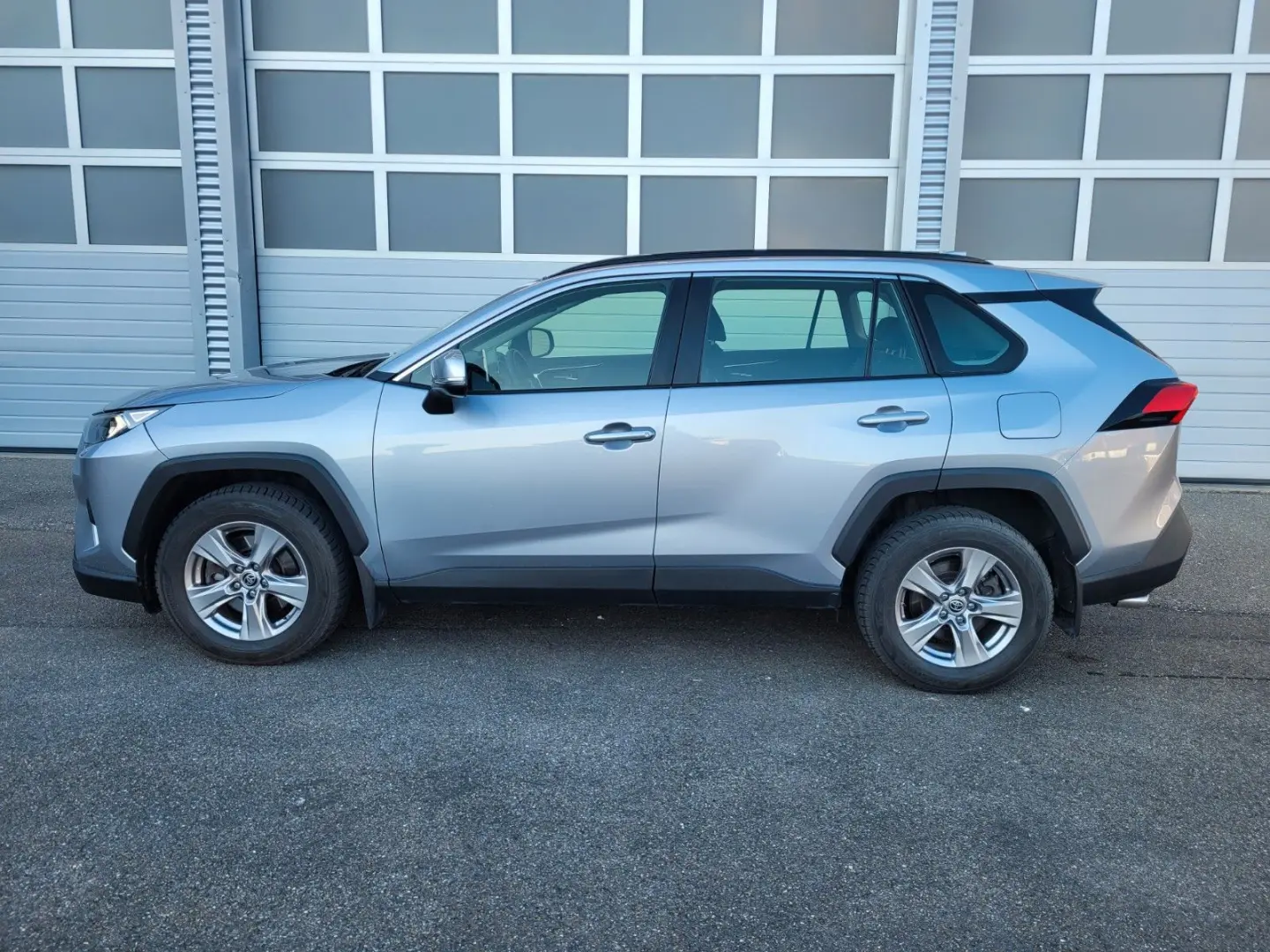 RAV 4 Comfort, ACC, LED, Virtual, 4x4, Garantie