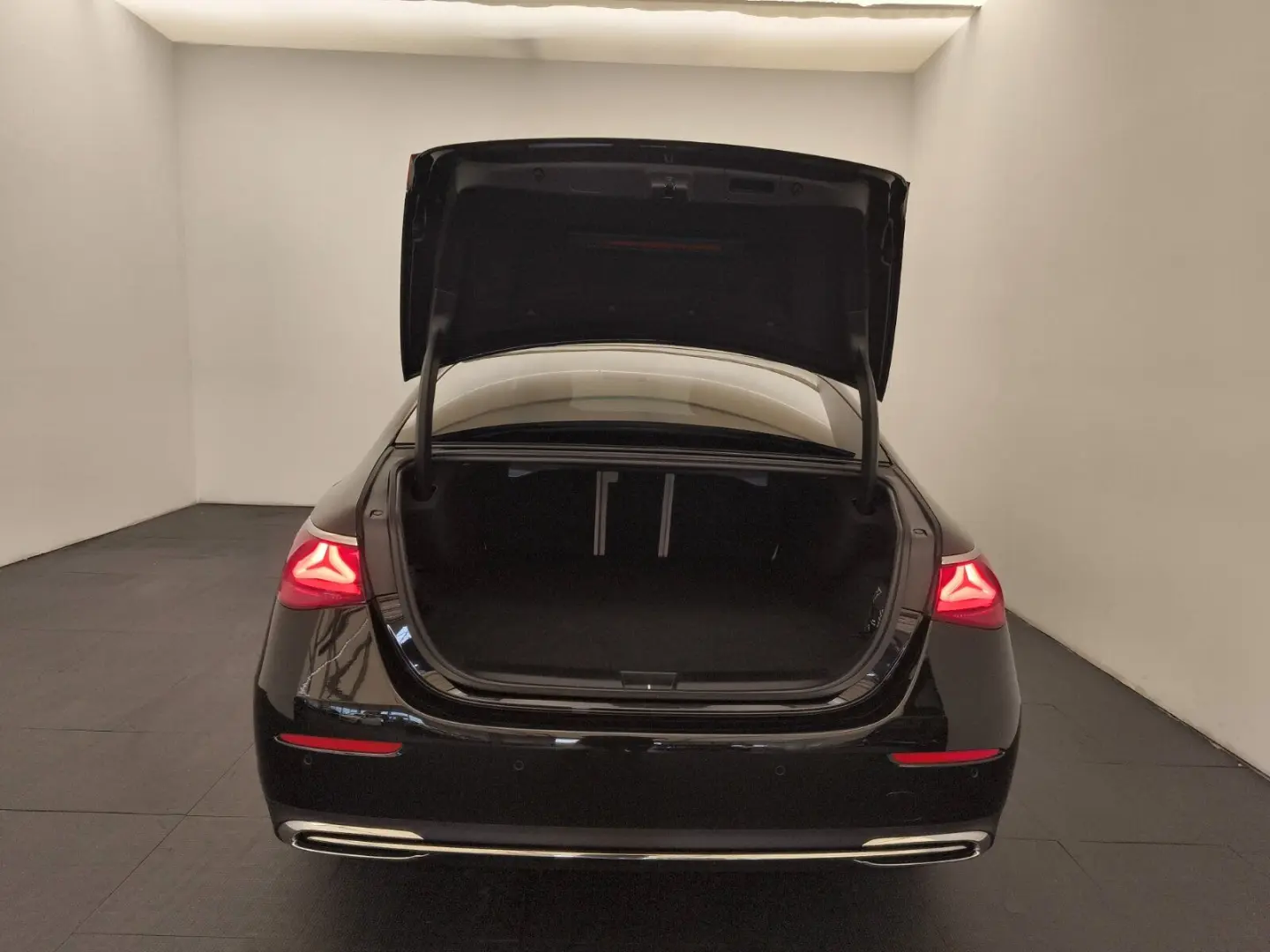 E 300 de 4M Advanced Plus Superscreen Pano Burme