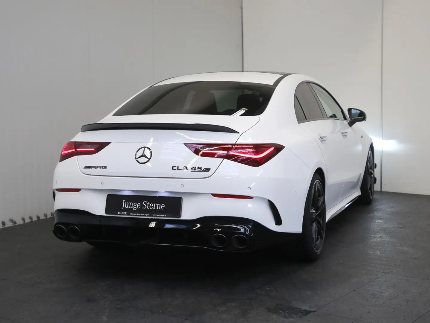 CLA 45 AMG S 4M+ Pano*HUD*Burmester*Multibeam*++