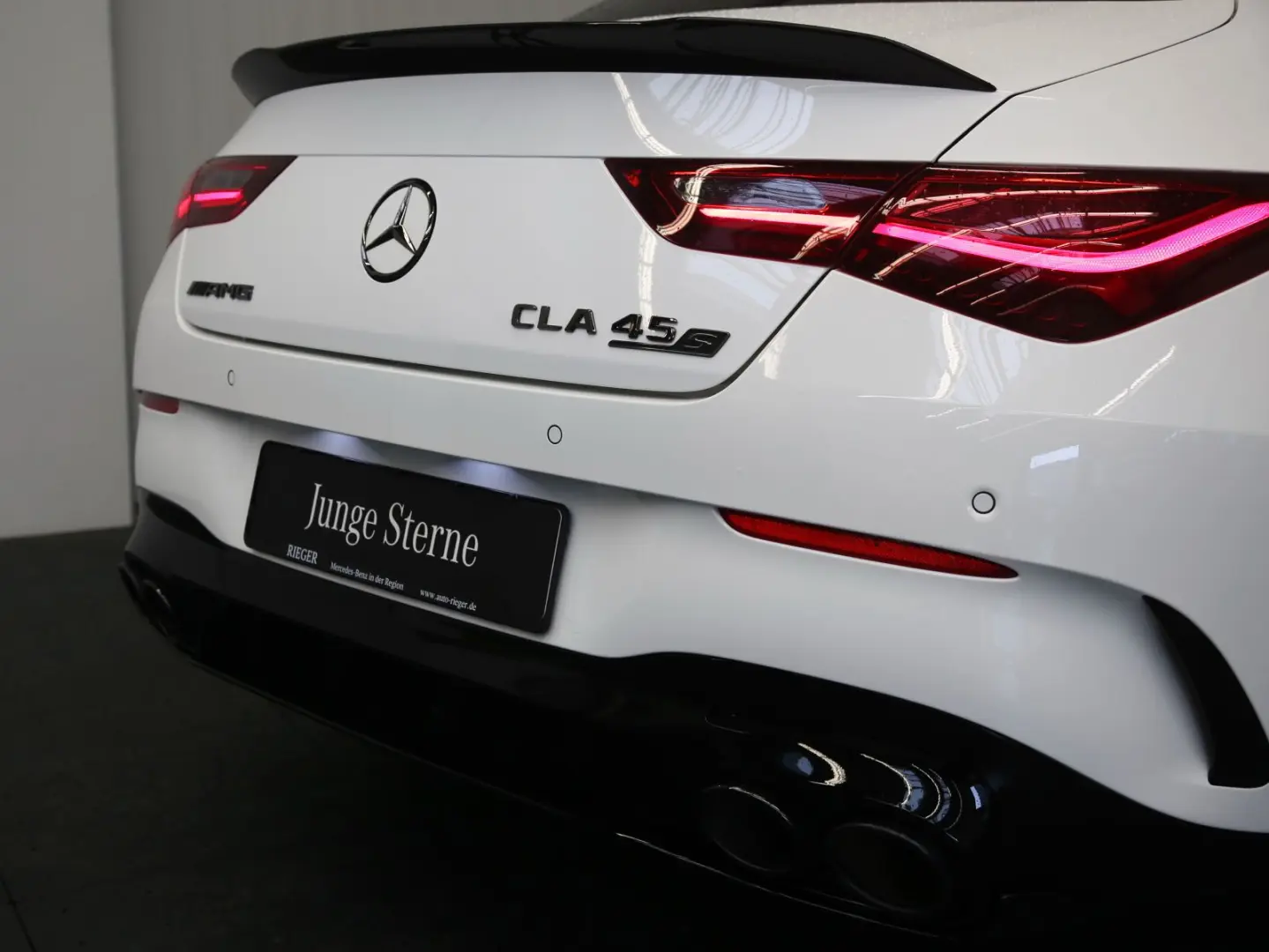 CLA 45 AMG S 4M+ Pano*HUD*Burmester*Multibeam*++
