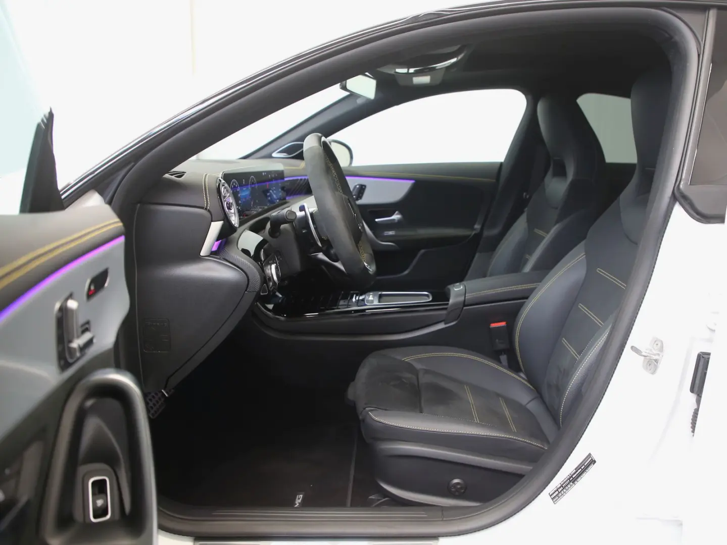 CLA 45 AMG S 4M+ Pano*HUD*Burmester*Multibeam*++