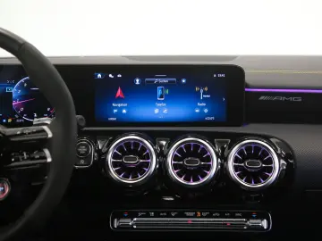 CLA 45 AMG S 4M+ Pano*HUD*Burmester*Multibeam*++