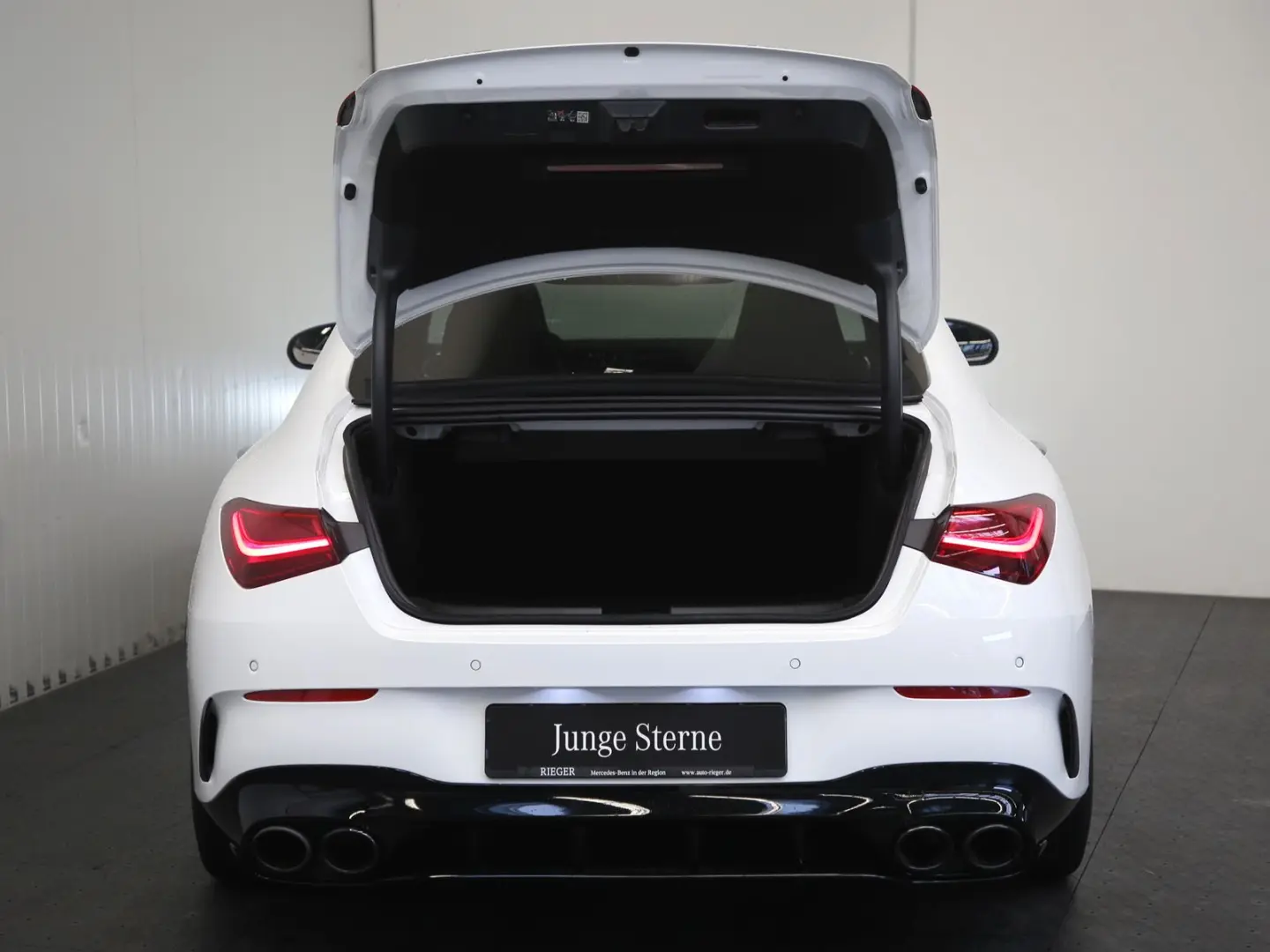 CLA 45 AMG S 4M+ Pano*HUD*Burmester*Multibeam*++
