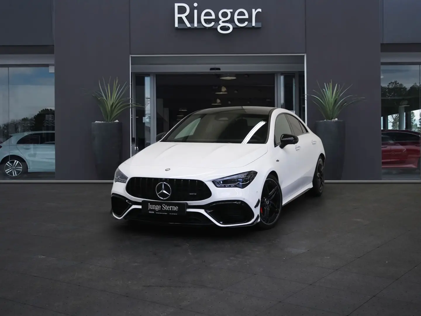 CLA 45 AMG S 4M+ Pano*HUD*Burmester*Multibeam*++