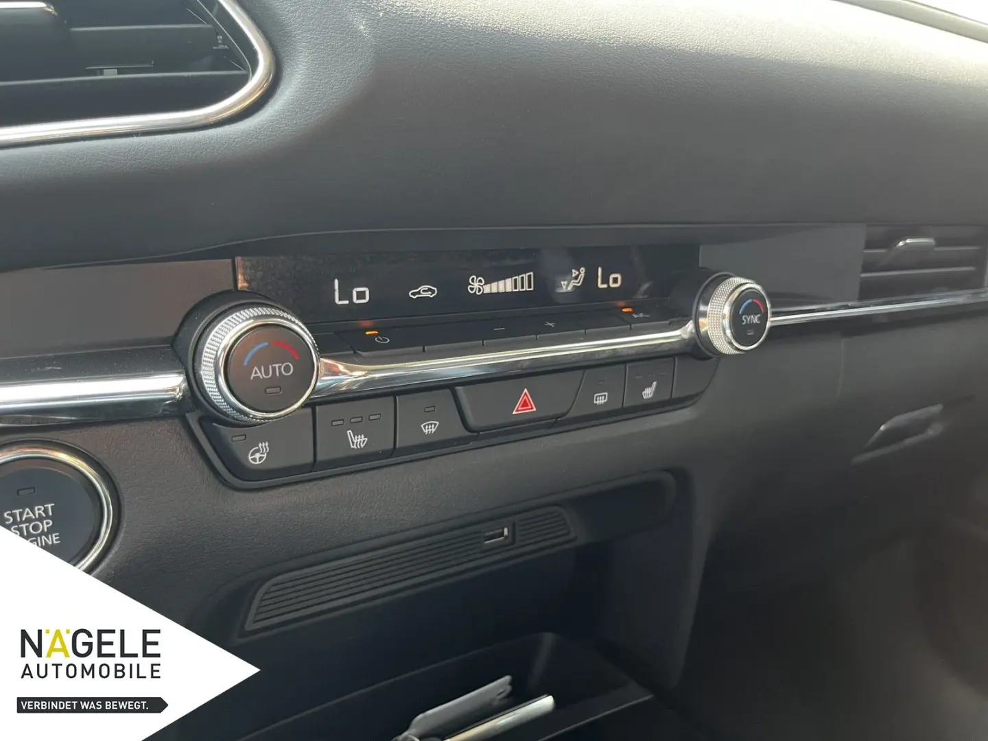 MAZDA CX-30 2.0B Selection 2WD|LED+HUD+BOSE+LEASING