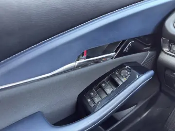 MAZDA CX-30 122PS Selection AT 360°+BOSE+LEASING