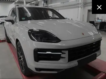 Cayenne E-Hybrid*Luft*AHK*Pano*Massage* BOSE*