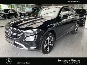 GLC 300 de 4M Pano AHK Distr Winter 360 Digital