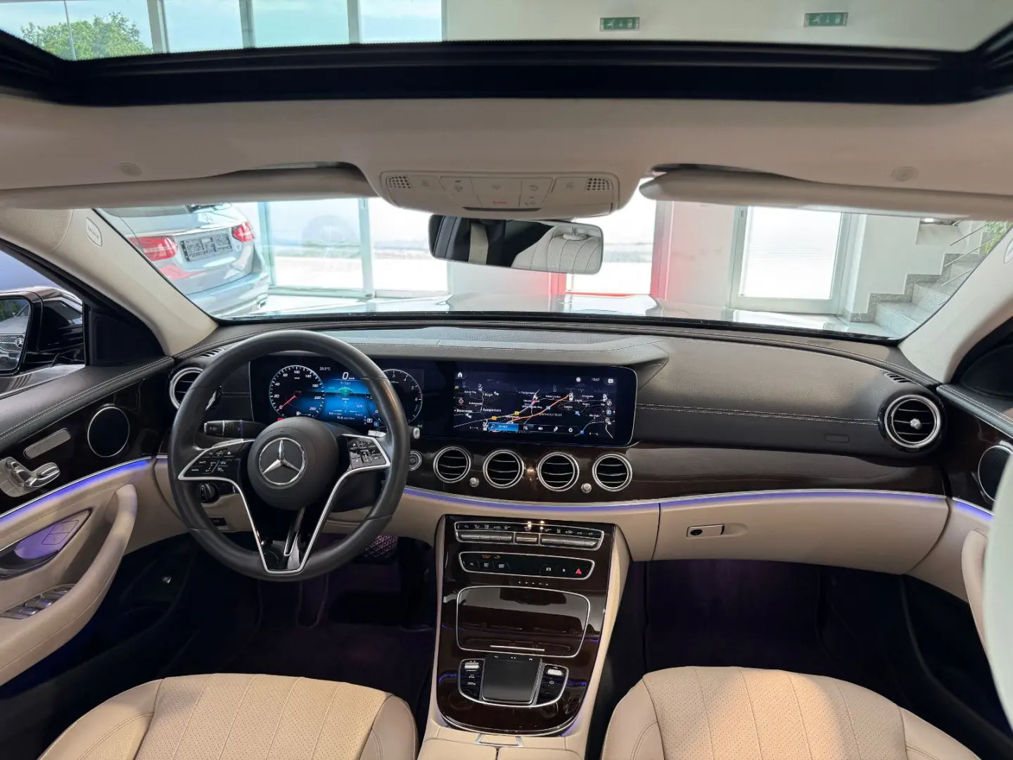 E 300 de*GSHD*Head-up*360°Cam*Memory*DISTRONIC*
