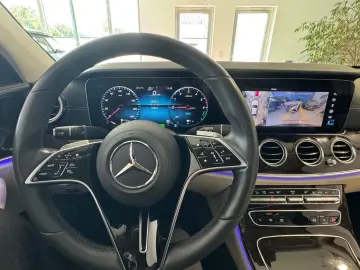 E 300 de*GSHD*Head-up*360°Cam*Memory*DISTRONIC*