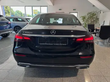 E 300 de*GSHD*Head-up*360°Cam*Memory*DISTRONIC*