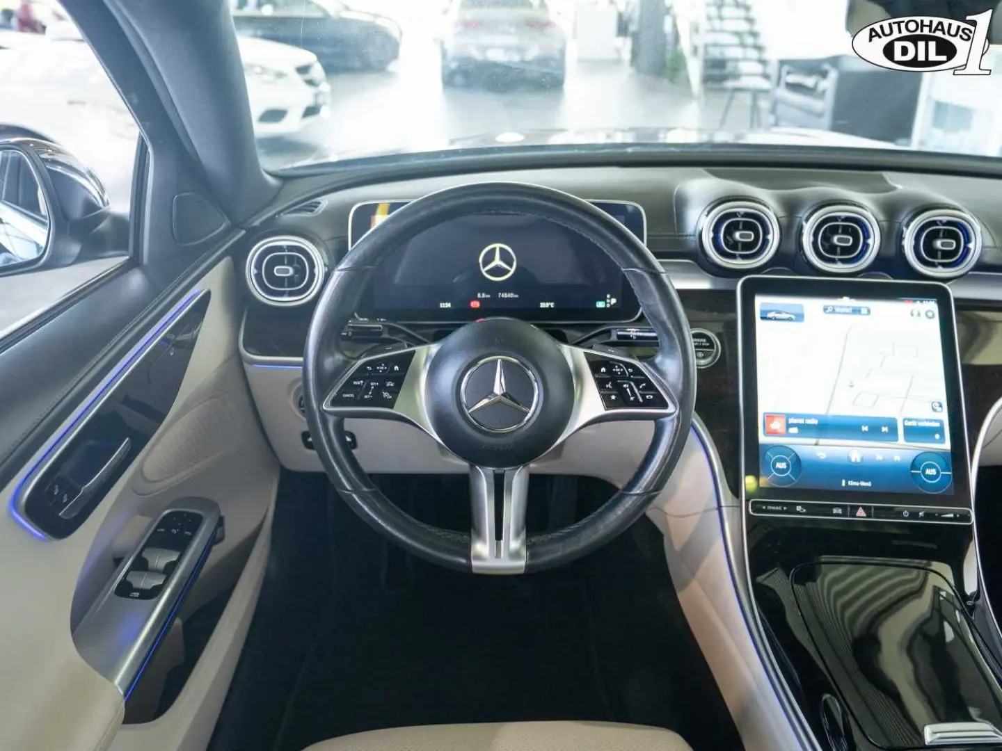 C 200 4Matic *AMG-RÄDER*SCHIEBEDACH*DISTR.+*