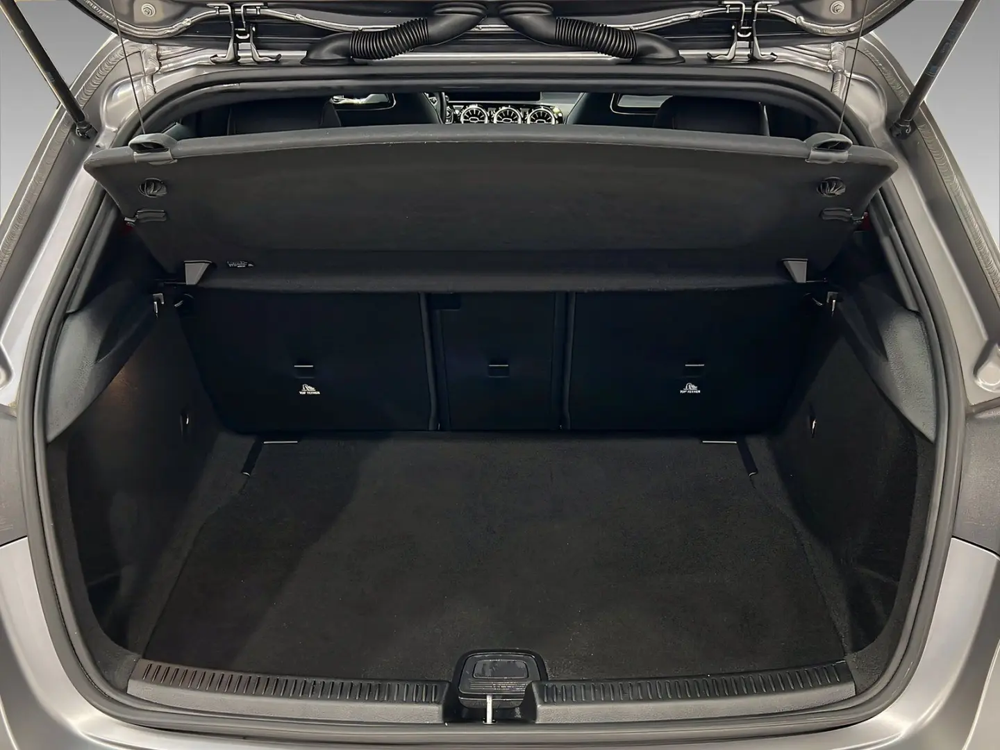 A 45 AMG 4M+ Aero-Paket+LED+Ambiente+TotW+360°
