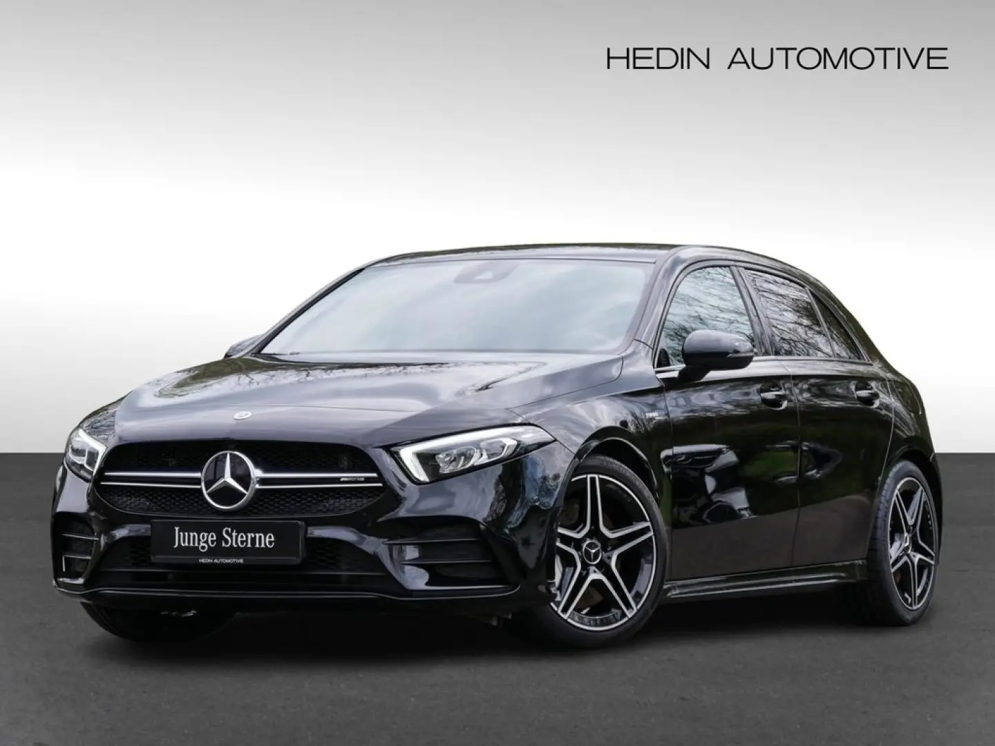AMG A 35 4MATIC Kompaktlimousine |LED|NAVI|PANO