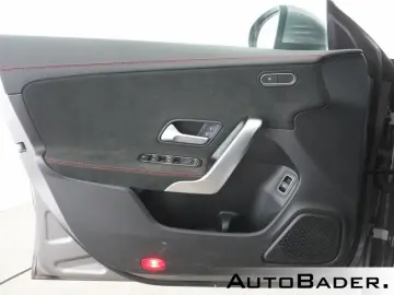 CLA 35 4M Coupé MBUX RFK KeyGO LED Spur Navi