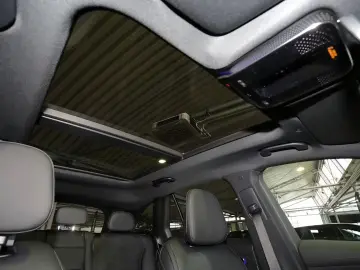 Mercedes-Benz GLC 300 4M AMG MBUX+360°+DIG-LED