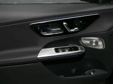 Mercedes-Benz GLC 300 4M AMG MBUX+360°+DIG-LED