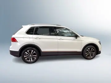Tiguan 1.5 TSI IQ. Drive AHK LED ACC HuD VW Conn