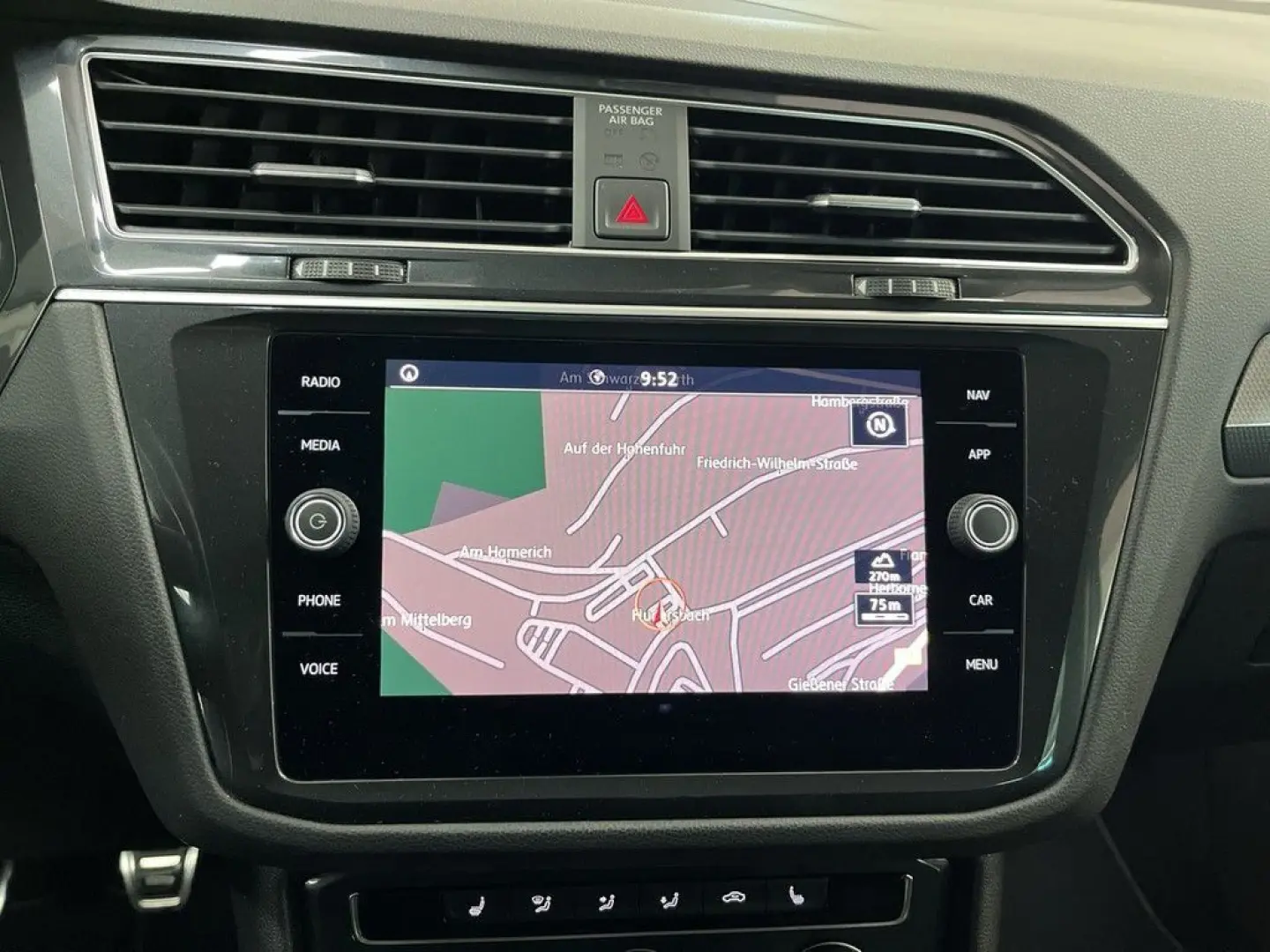 Tiguan 1.5 TSI IQ. Drive AHK LED ACC HuD VW Conn