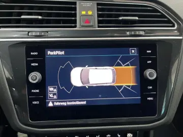 Tiguan 1.5 TSI IQ. Drive AHK LED ACC HuD VW Conn