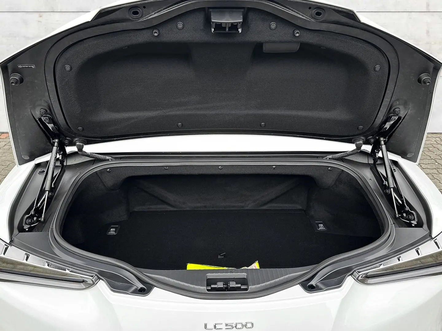 LC 500 Cabriolet Performance/Touring VOLL! SOFOR