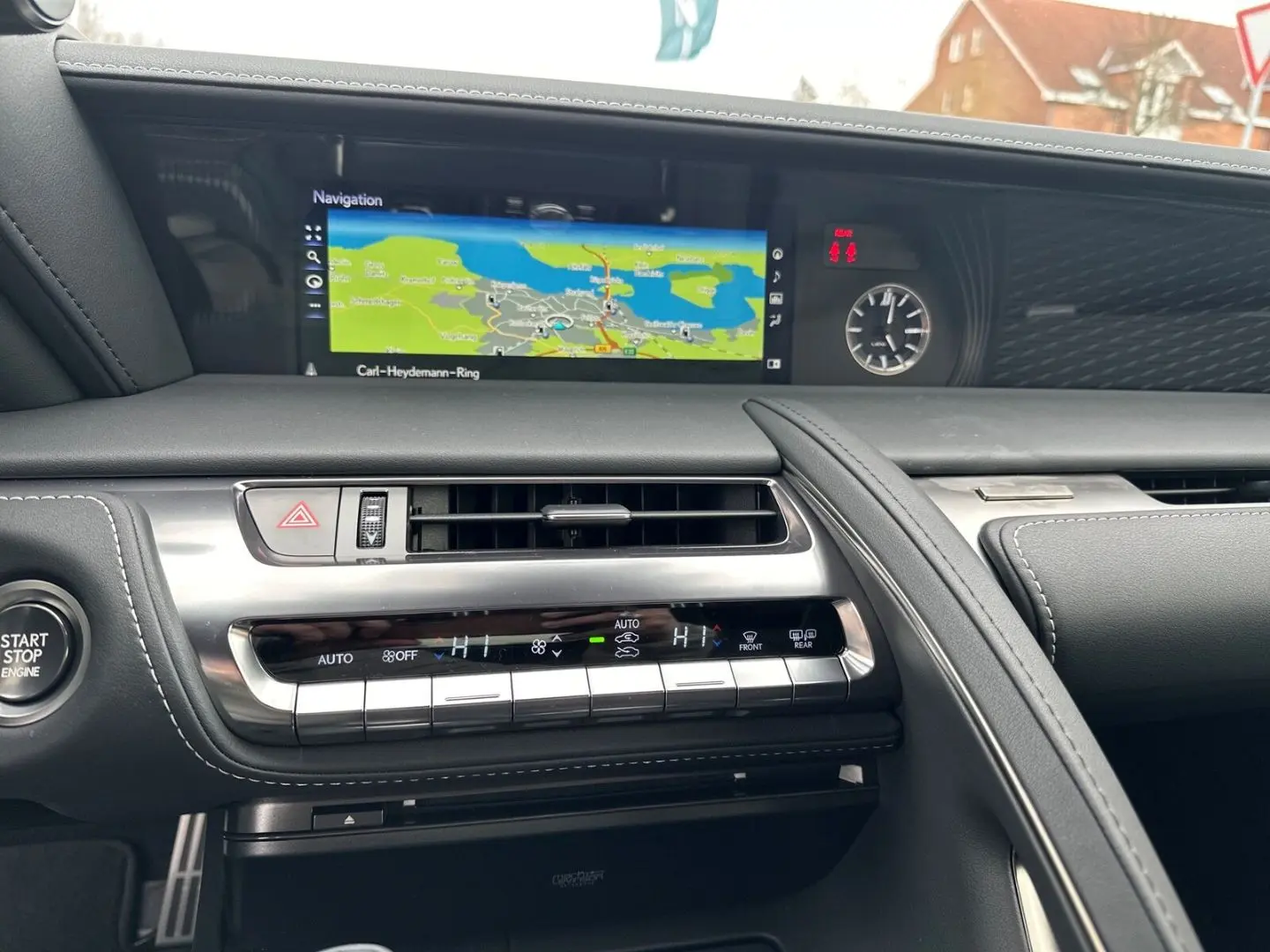 LC 500 Cabriolet Performance/Touring VOLL! SOFOR