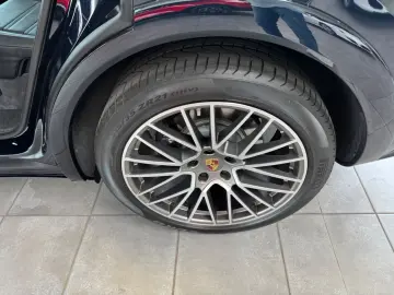 Cayenne Coupe E-Hybrid Platinum Edition
