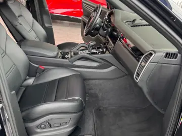 Cayenne Coupe E-Hybrid Platinum Edition