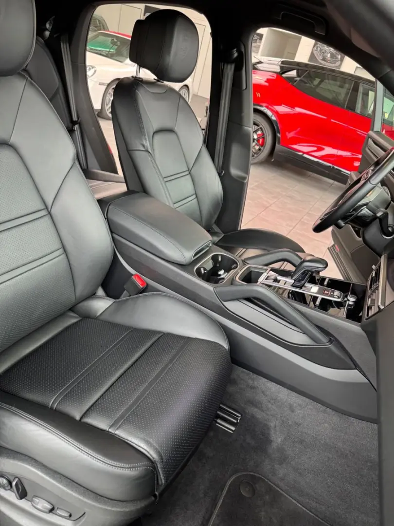 Cayenne Coupe E-Hybrid Platinum Edition