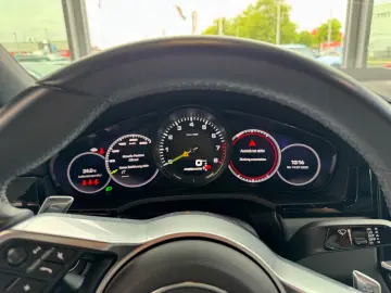 Cayenne Coupe E-Hybrid Platinum Edition