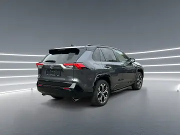 RAV4 Plug-In Hybrid 4x4e,Style/Technikpaket