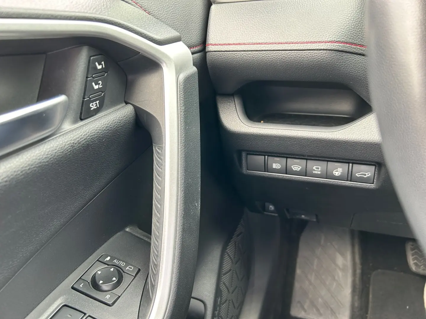 RAV4 Plug-In Hybrid 4x4e,Style/Technikpaket