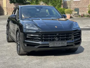 Cayenne E-Hybrid  Coupe *SCHWARZ-BEIGE*BOSE*22 Z