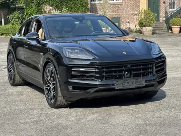 Cayenne E-Hybrid  Coupe *SCHWARZ-BEIGE*BOSE*22 Z