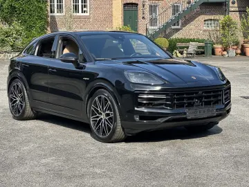 Cayenne E-Hybrid  Coupe *SCHWARZ-BEIGE*BOSE*22 Z