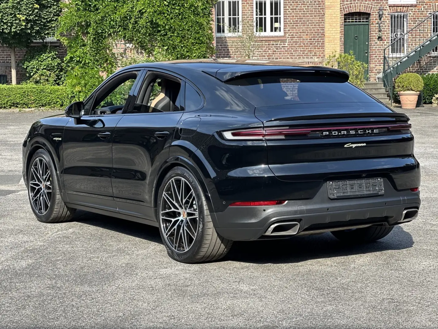 Cayenne E-Hybrid  Coupe *SCHWARZ-BEIGE*BOSE*22 Z