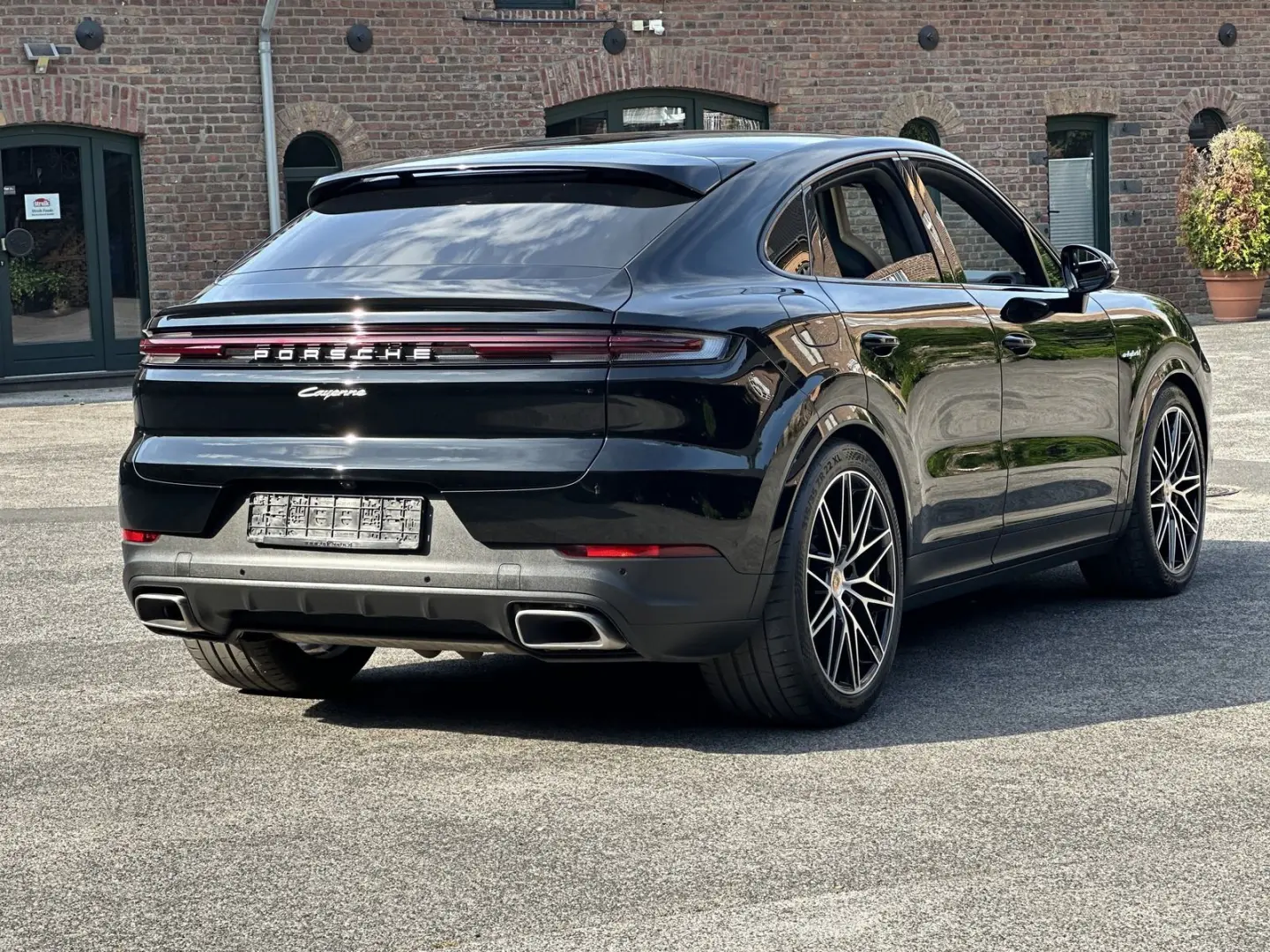 Cayenne E-Hybrid  Coupe *SCHWARZ-BEIGE*BOSE*22 Z