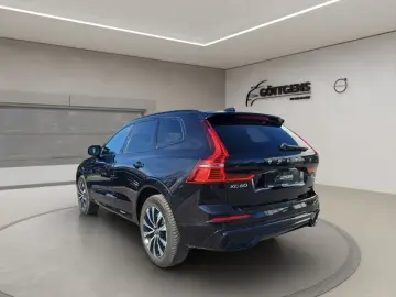 XC60 B5 B AWD Plus Dark  NAVI LED ACC LICHT