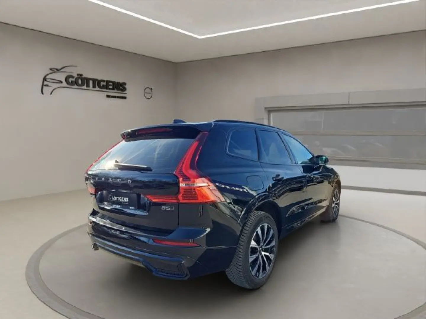 XC60 B5 B AWD Plus Dark  NAVI LED ACC LICHT