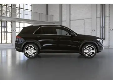 GLE 300 d 4M AMG int+DISTRONIC+PANO+AIRMATIC+AHK